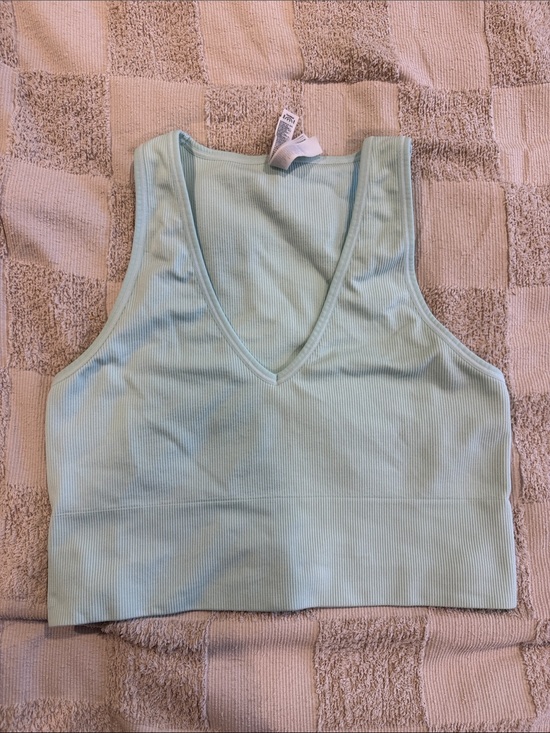 Athleta Tops - Athleta Light Aqua Ribbed V-Neck Cropped Tank